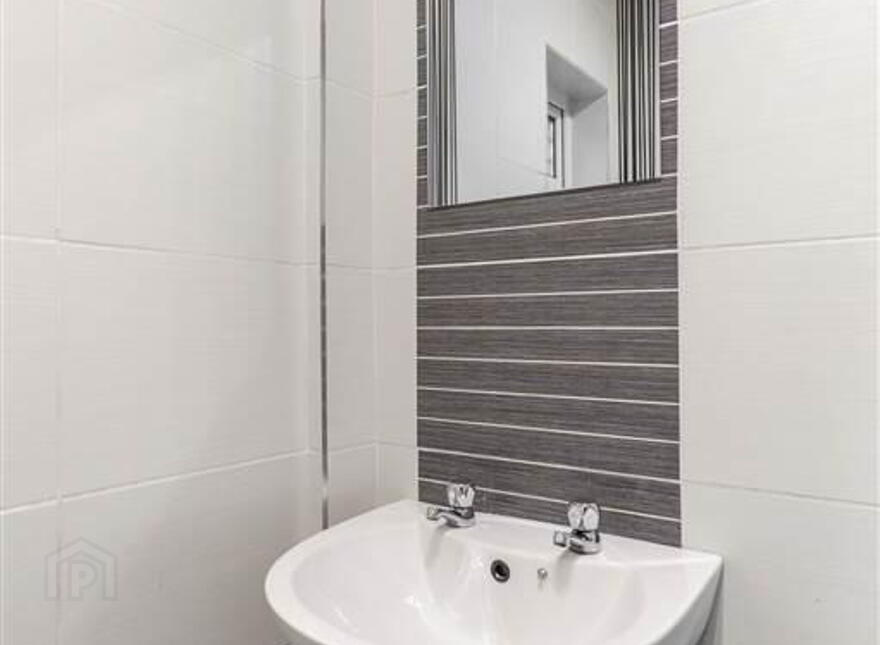 31 Glen Crescent, Belfast, BT11 8FB