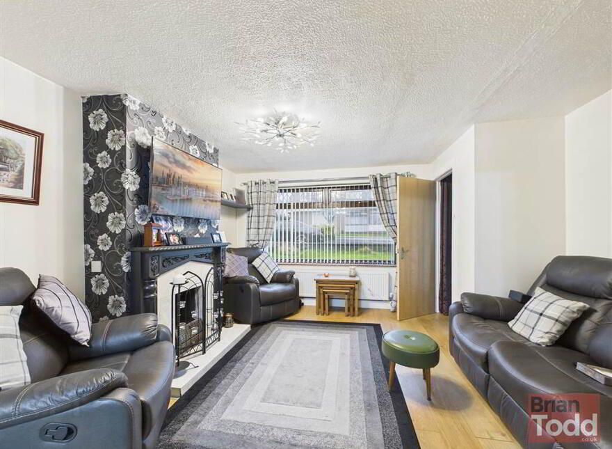 Argyll View, Larne, BT40 2JS