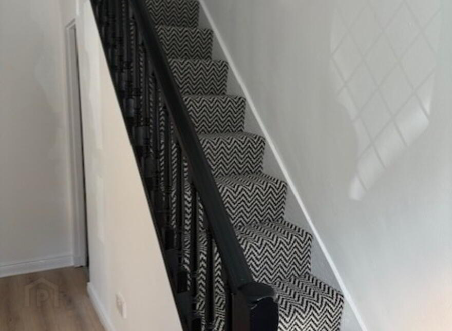 77 Victoria Avenue, Belfast, BT4 1QZ
