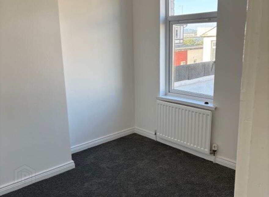 77 Victoria Avenue, Belfast, BT4 1QZ