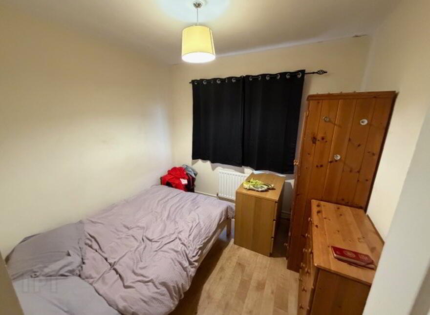 5 Bedroom Apartment, 9 Fitzwilliam Square, Queens Quarter, Belfast, BT7 1JH