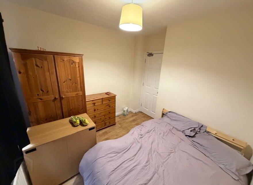 5 Bedroom Apartment, 9 Fitzwilliam Square, Queens Quarter, Belfast, BT7 1JH