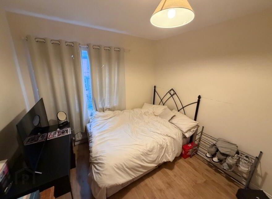 5 Bedroom Apartment, 9 Fitzwilliam Square, Queens Quarter, Belfast, BT7 1JH