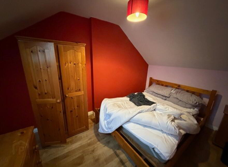 5 Bedroom Apartment, 9 Fitzwilliam Square, Queens Quarter, Belfast, BT7 1JH