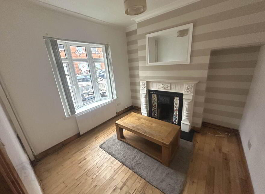 11 Iveagh Drive, Falls Road, Belfast, BT12 6AY