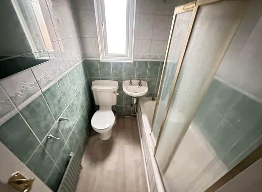 11 Iveagh Drive, Falls Road, Belfast, BT12 6AY