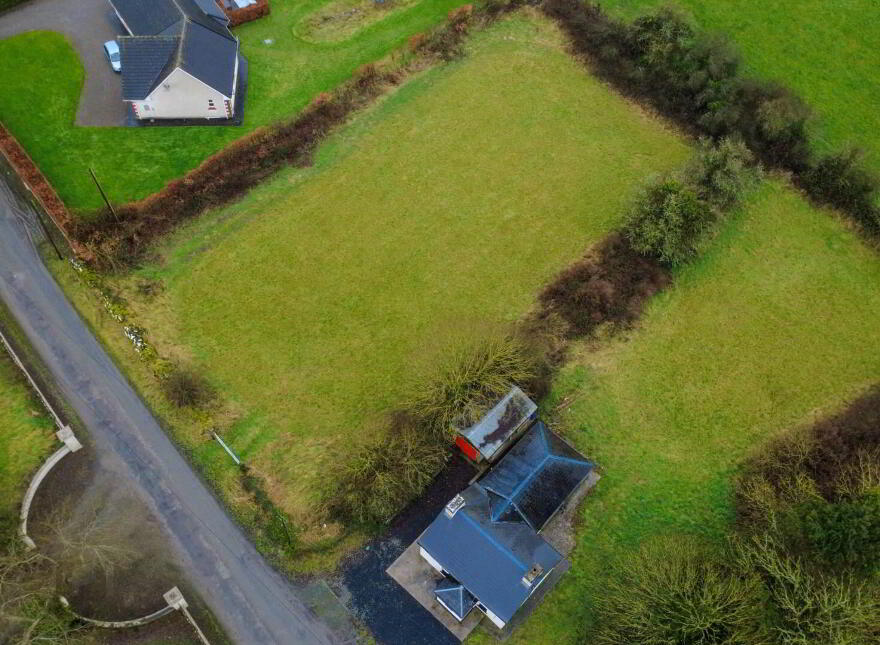 White Cottage, Lodge, Hospital, V35EY72