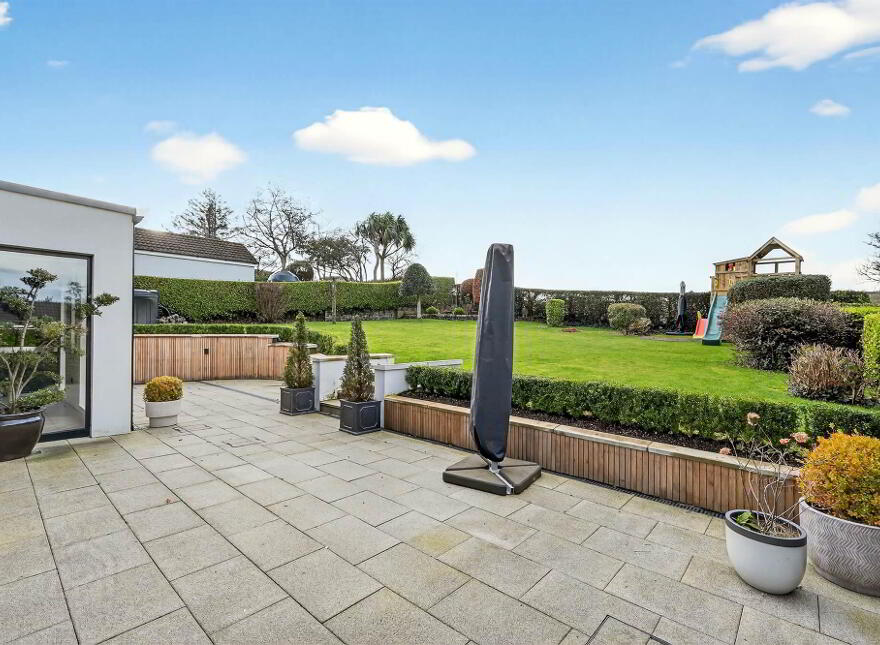 59 Milecross Road, Newtownards, BT23 4SR