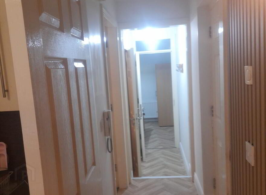 Fantastic Apartment, 21 Elaine Street, Stranmillis, Belfast, BT9 5AR