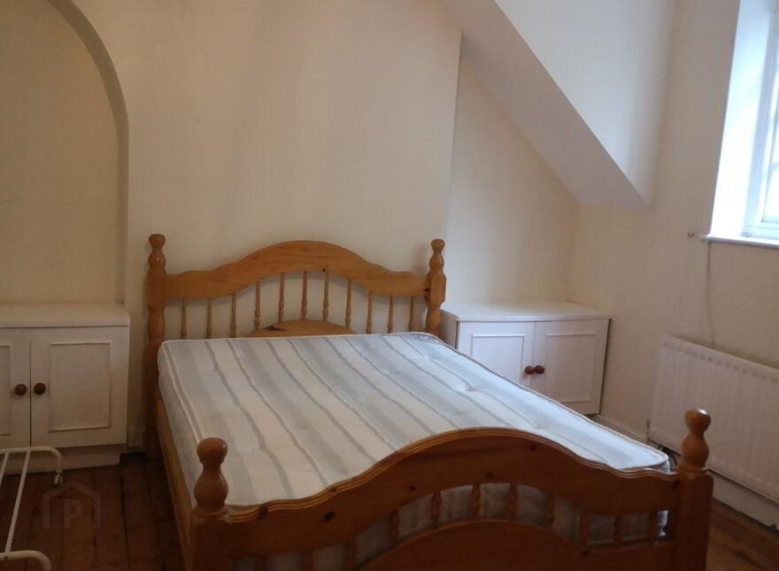 1 Colenso Parade, Stranmillis, Belfast, BT9 5AN