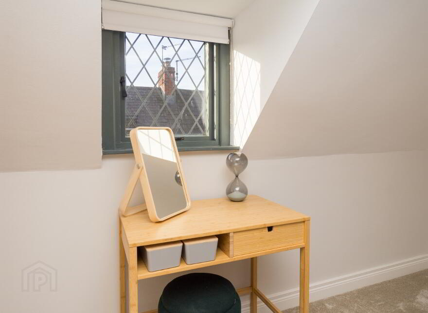 Duncan's Cottage, 8 Arthur Street, Royal Hillsborough, BT26 6AP