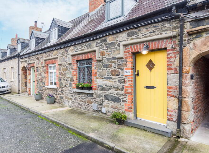 Duncan's Cottage, 8 Arthur Street, Royal Hillsborough, BT26 6AP