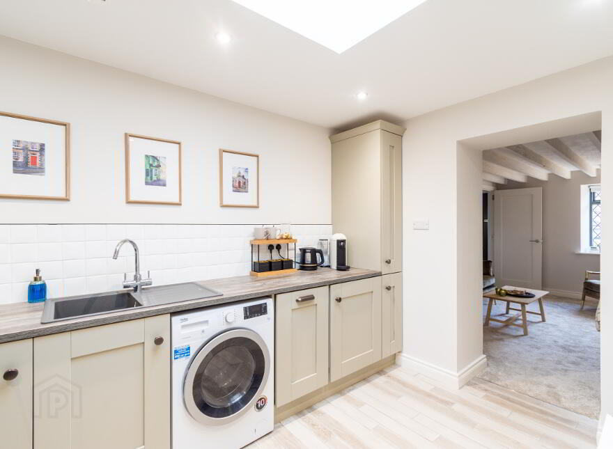 Duncan's Cottage, 8 Arthur Street, Royal Hillsborough, BT26 6AP