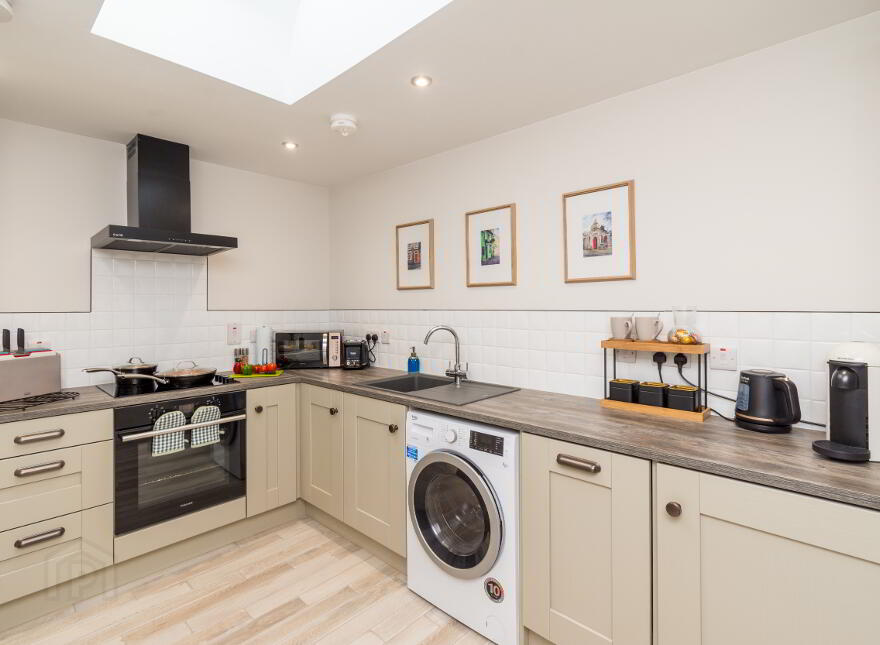 Duncan's Cottage, 8 Arthur Street, Royal Hillsborough, BT26 6AP