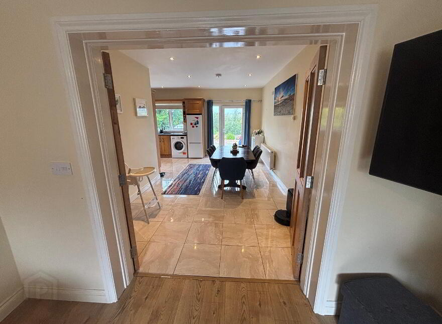 13 Bachelors Walk, Ballyshannon, F94WY86