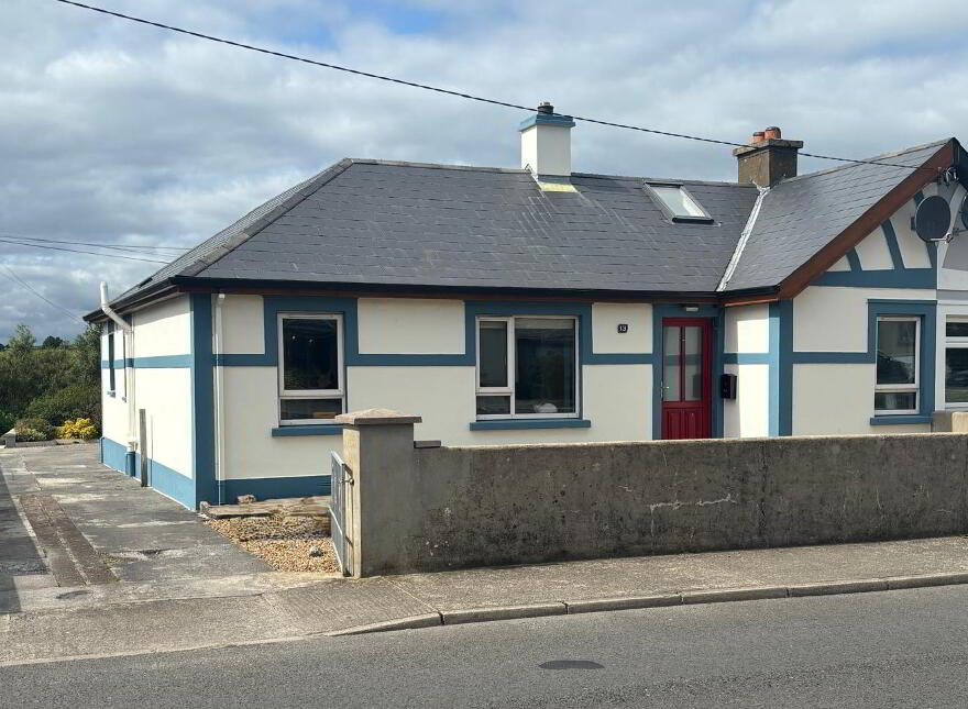 13 Bachelors Walk, Ballyshannon, F94WY86