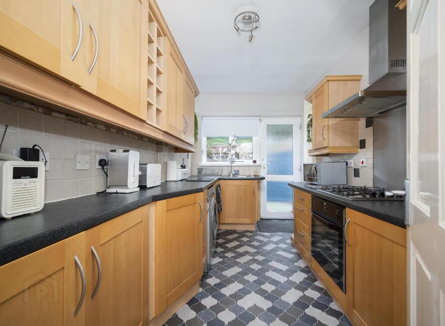 40 Sandhill Parade, Belfast, BT5 6FH