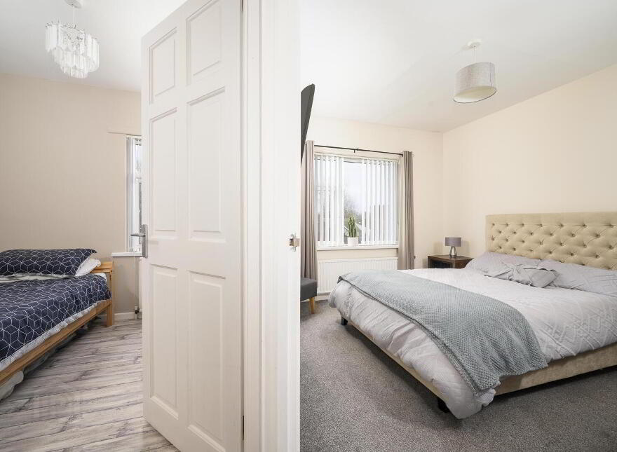 40 Sandhill Parade, Belfast, BT5 6FH