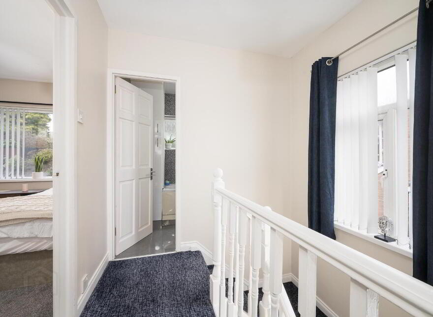 40 Sandhill Parade, Belfast, BT5 6FH
