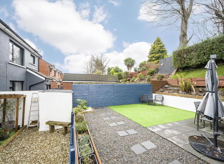 40 Sandhill Parade, Belfast, BT5 6FH