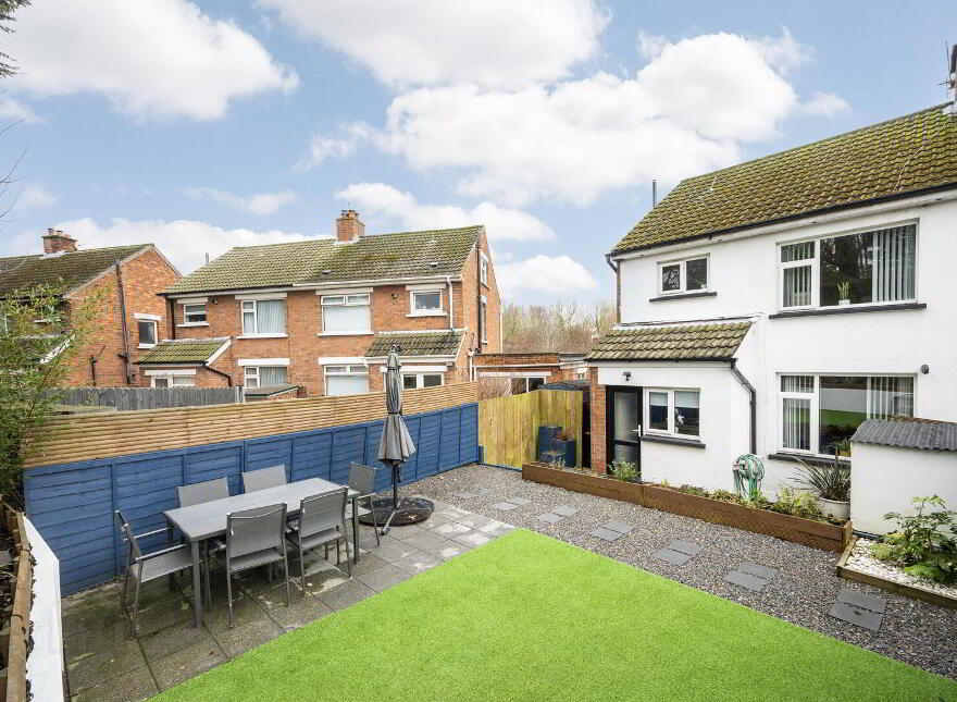 40 Sandhill Parade, Belfast, BT5 6FH