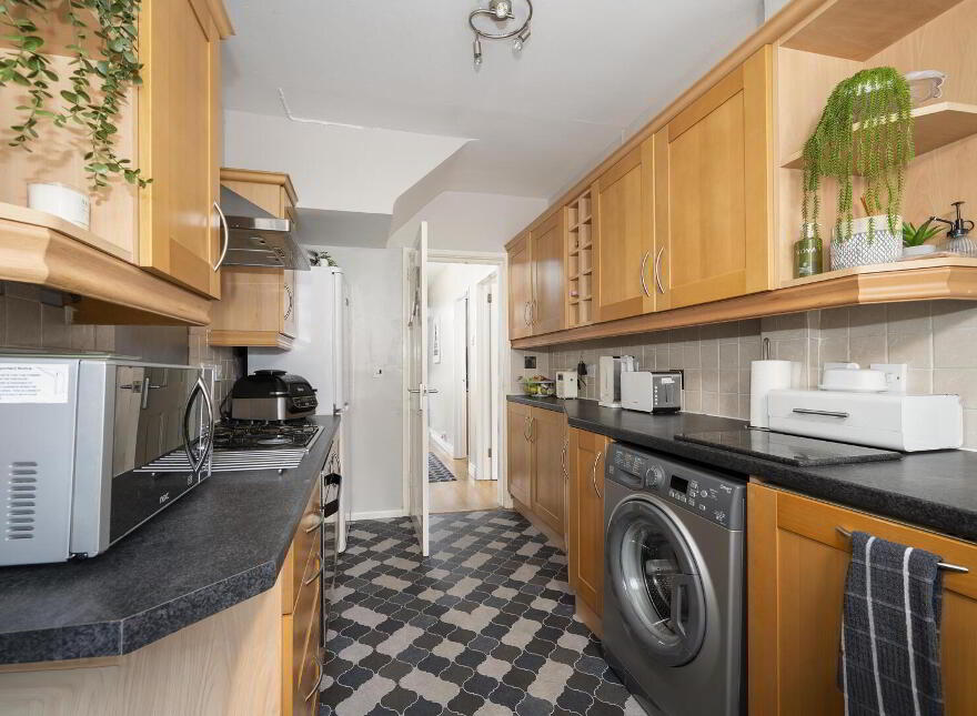 40 Sandhill Parade, Belfast, BT5 6FH