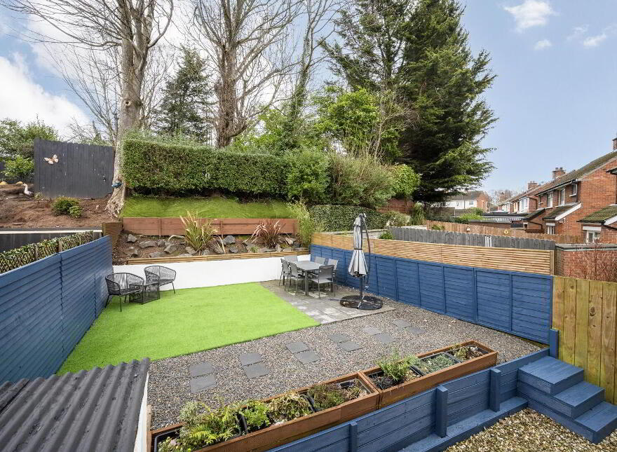 40 Sandhill Parade, Belfast, BT5 6FH