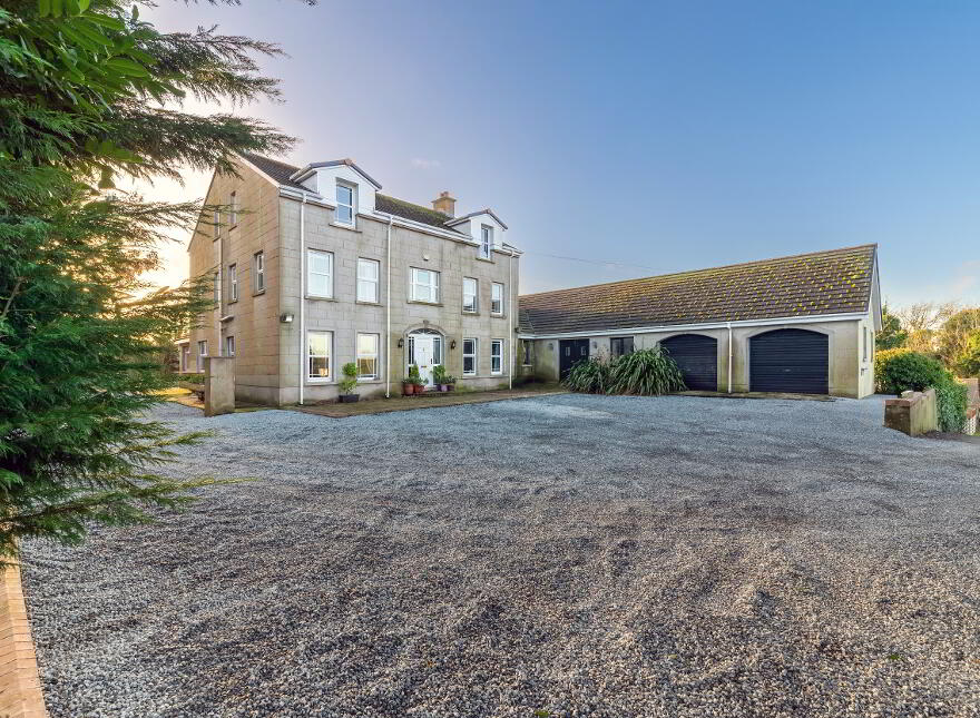 17-17a Ballywarren Road, Downpatrick, BT30 7DY