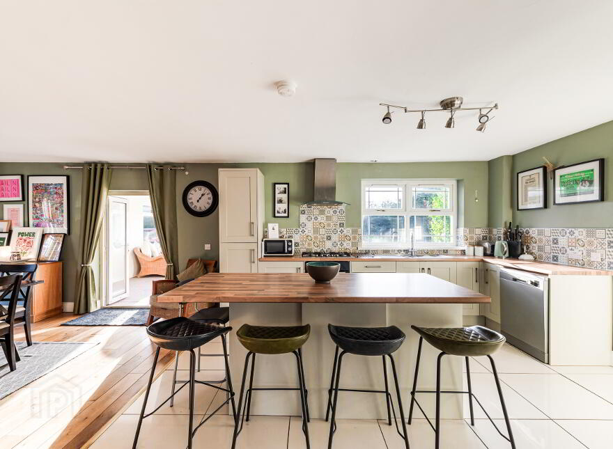 17-17a Ballywarren Road, Downpatrick, BT30 7DY