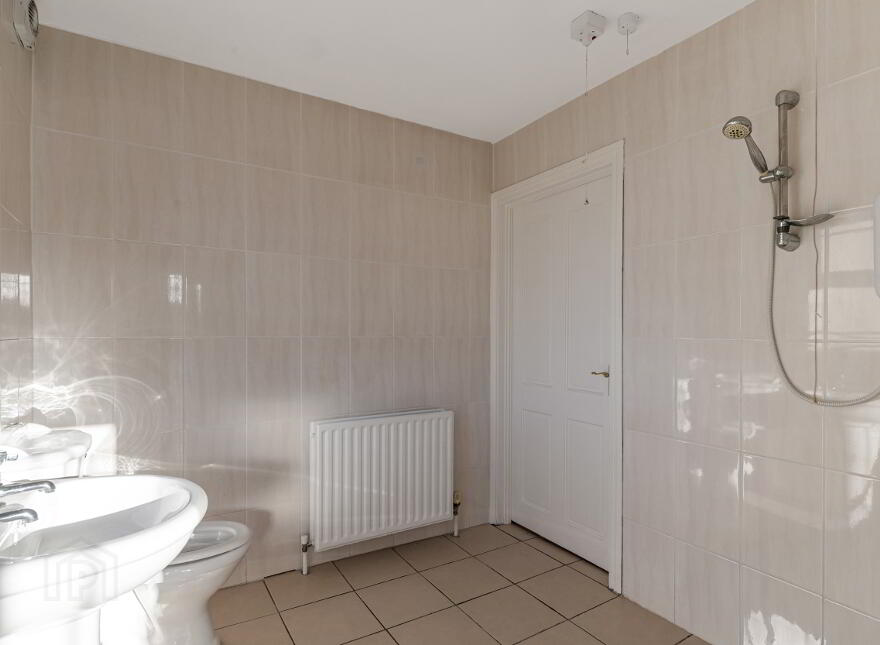 17-17a Ballywarren Road, Downpatrick, BT30 7DY