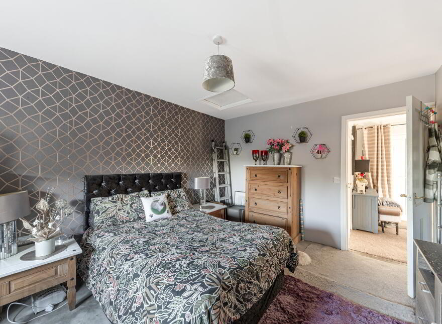 17-17a Ballywarren Road, Downpatrick, BT30 7DY