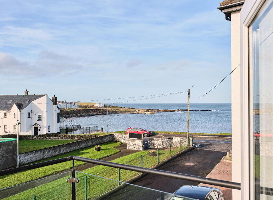 14B Bayhead Road, Portballintrae, BT57 8RZ