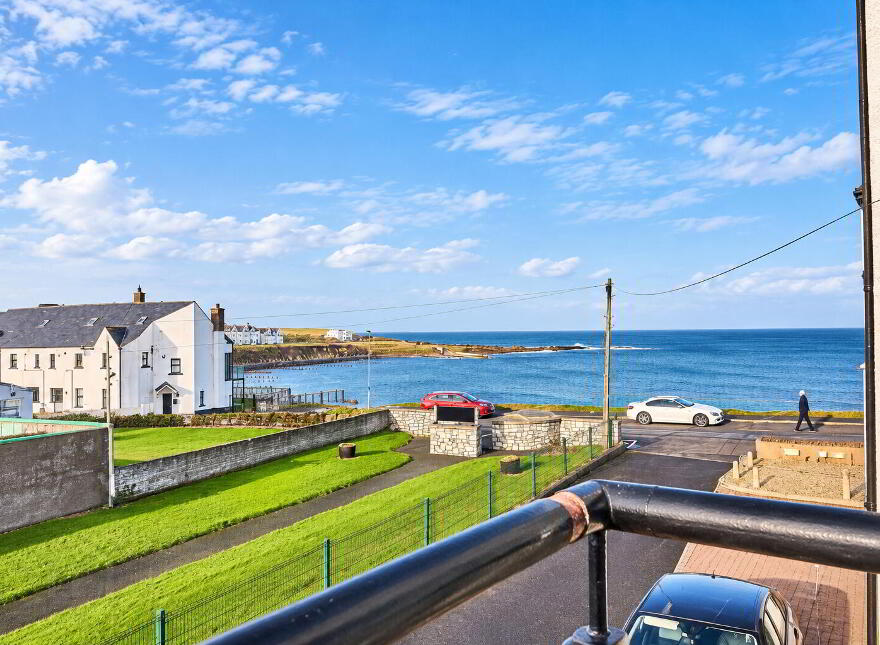 14B Bayhead Road, Portballintrae, BT57 8RZ