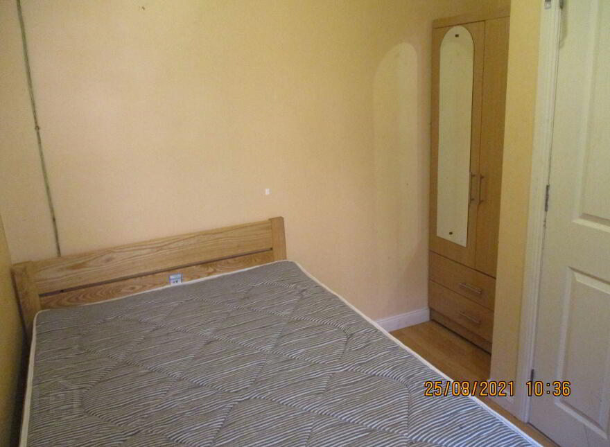 Three Great Apartments, 34 Magdala Street, Queens Botanic Area, Belfast, BT7 1PU