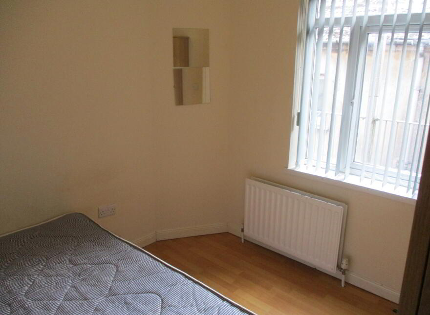 Three Great Apartments, 34 Magdala Street, Queens Botanic Area, Belfast, BT7 1PU