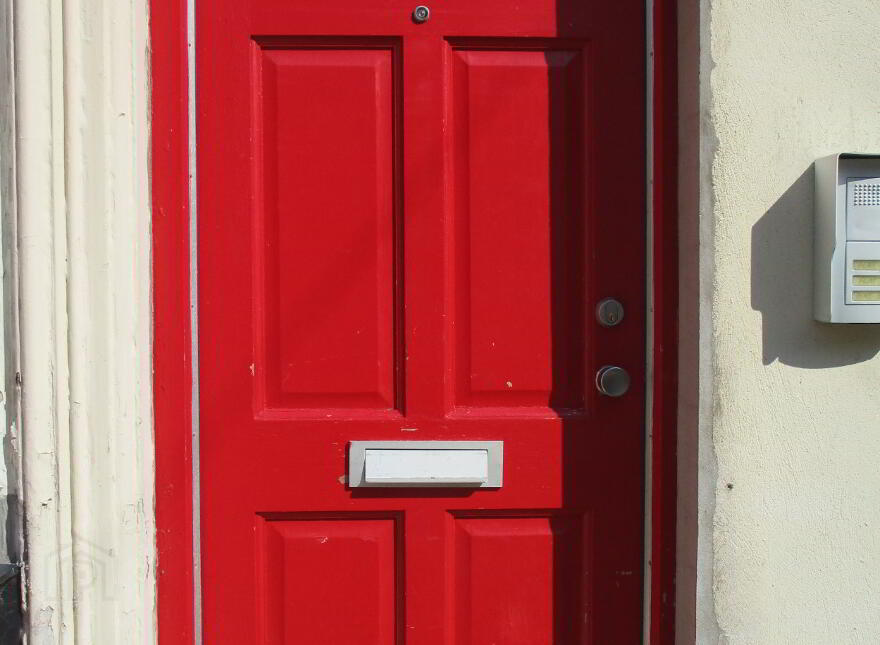 Three Great Apartments, 34 Magdala Street, Queens Botanic Area, Belfast, BT7 1PU