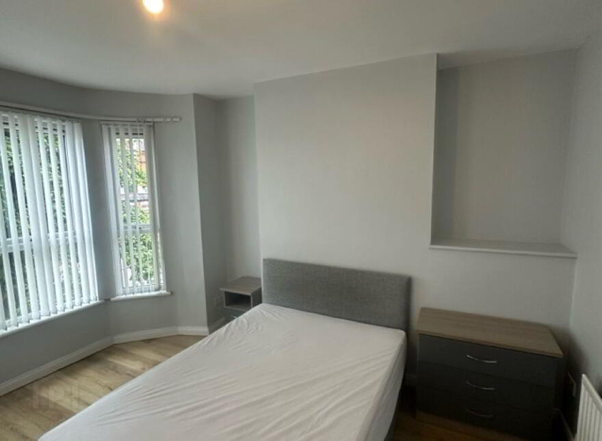 Alexandra Park Avenue, Belfast North, Belfast, BT15 3ES