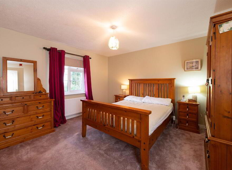 12 Edenavaddy Road, Ballynahinch, BT24 8JJ