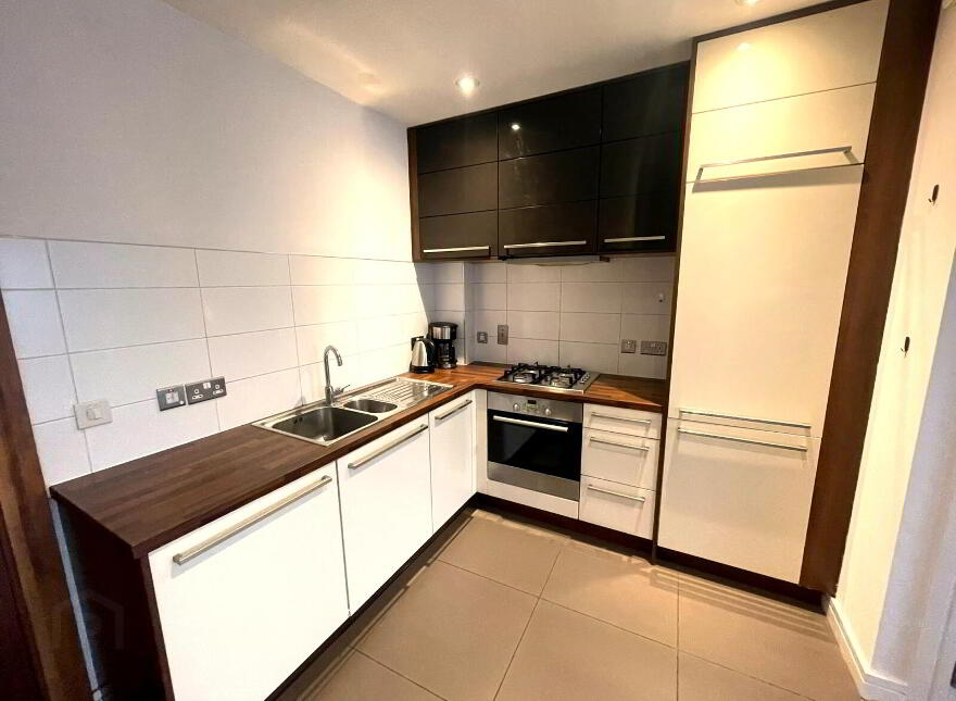 Apartment 9.06 The Arc 2I Queens Road, Belfast, BT3 9FL