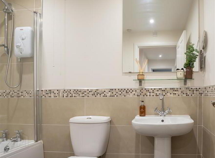Apt 8, Miskelly Court, Darragh Cross, Saintfield, Ballynahinch, BT24 7PQ