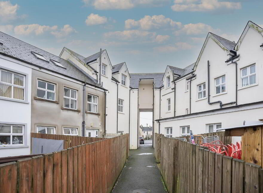Apt 8, Miskelly Court, Darragh Cross, Saintfield, Ballynahinch, BT24 7PQ