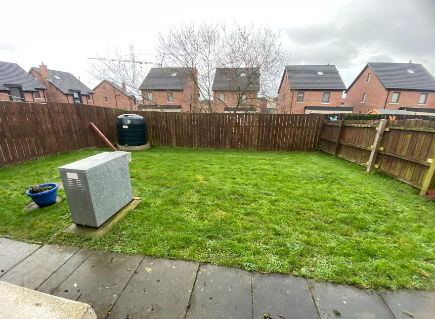 18 Carrigart Crescent, Tullygally, Craigavon, BT65 5EA