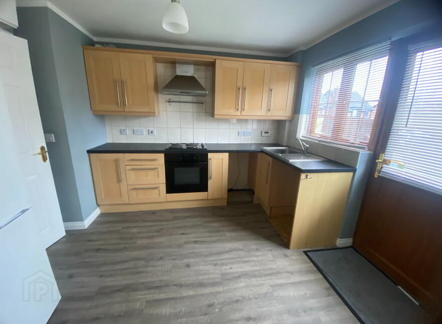 18 Carrigart Crescent, Tullygally, Craigavon, BT65 5EA