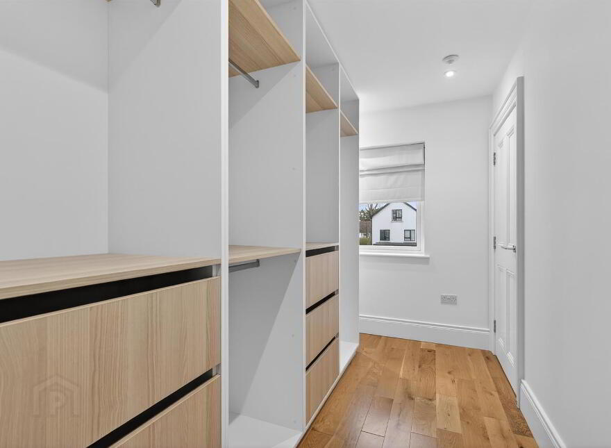 4D Newforge Lane, Belfast, BT9 5NU