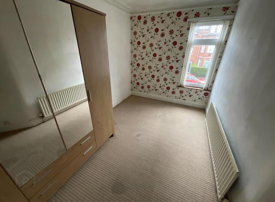 6 Ballygomartin Road, Belfast, BT13 3LD