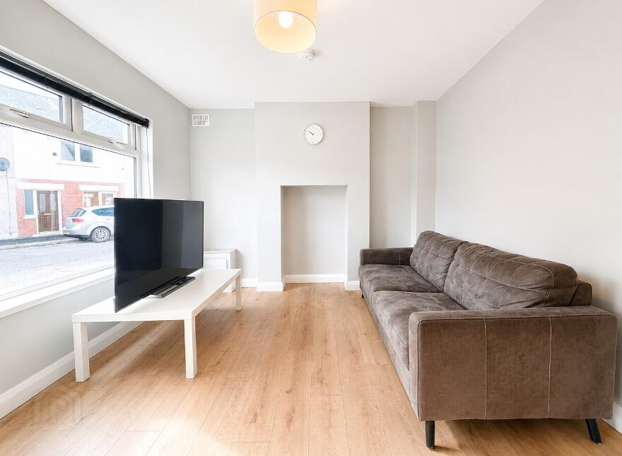 12 Kilburn Street, Belfast South, Belfast, BT12 6JS