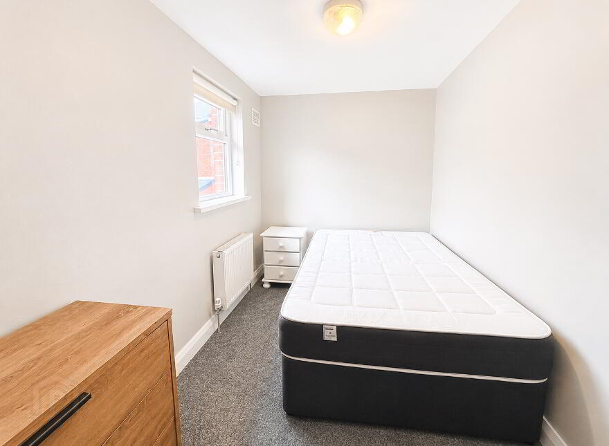 12 Kilburn Street, Belfast South, Belfast, BT12 6JS
