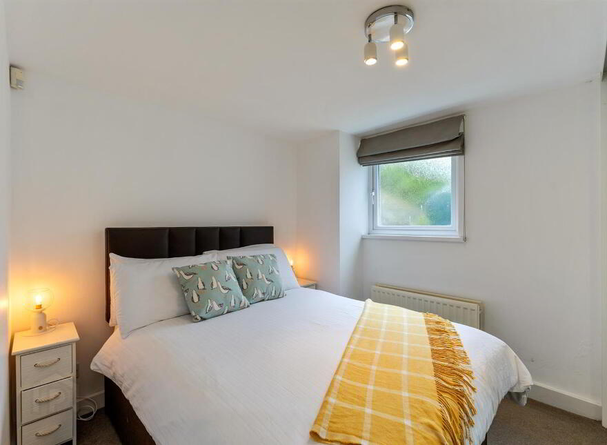 5 Shore Street, Donaghadee, BT21 0DG