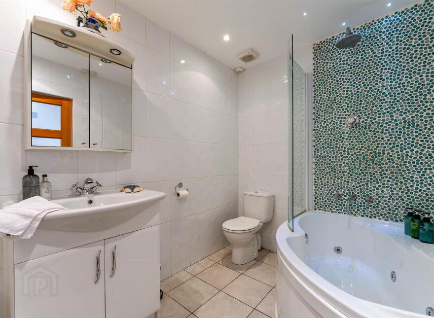 5 Shore Street, Donaghadee, BT21 0DG