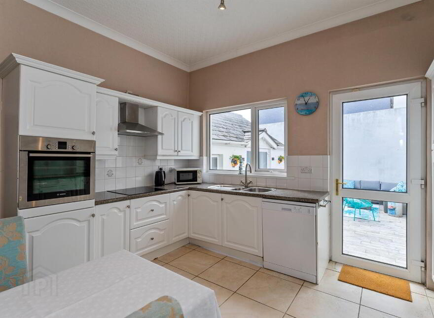 5 Shore Street, Donaghadee, BT21 0DG